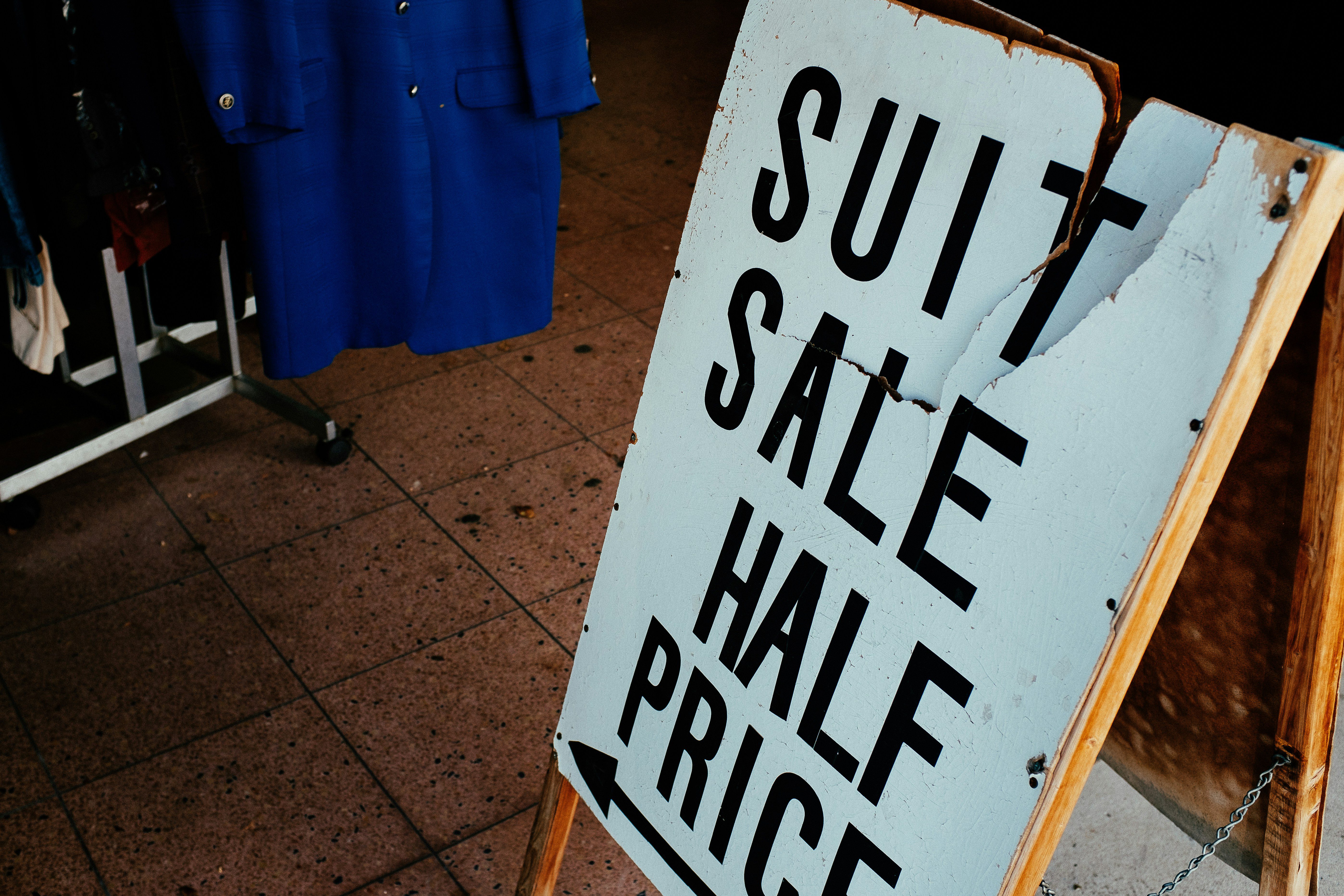 Clearance Sale - high low pricing strategy Clearance Sale - high low pricing strategy